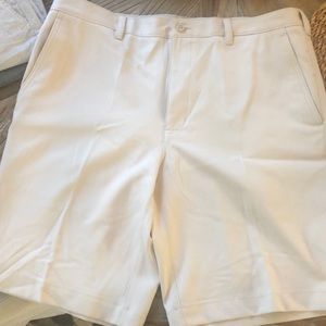 Khaki Men’s Golf shorts